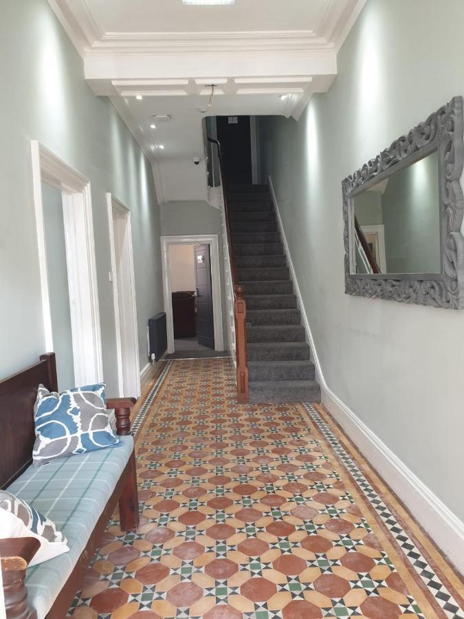 No 27 Chapel Street Guest House ลันดิดโน ภายนอก รูปภาพ