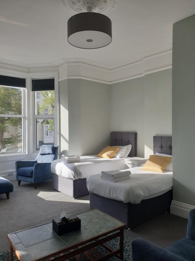 No 27 Chapel Street Guest House ลันดิดโน ภายนอก รูปภาพ